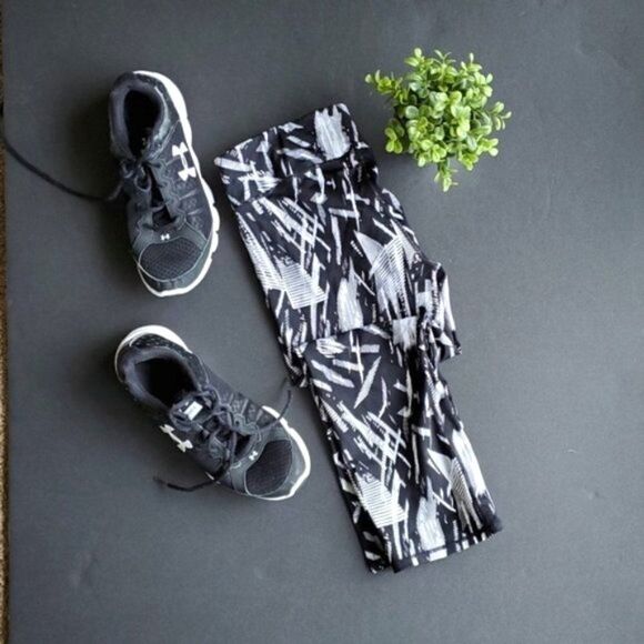 💍 Marc New York Andrew Marc Workout Capris - Picture 1 of 8